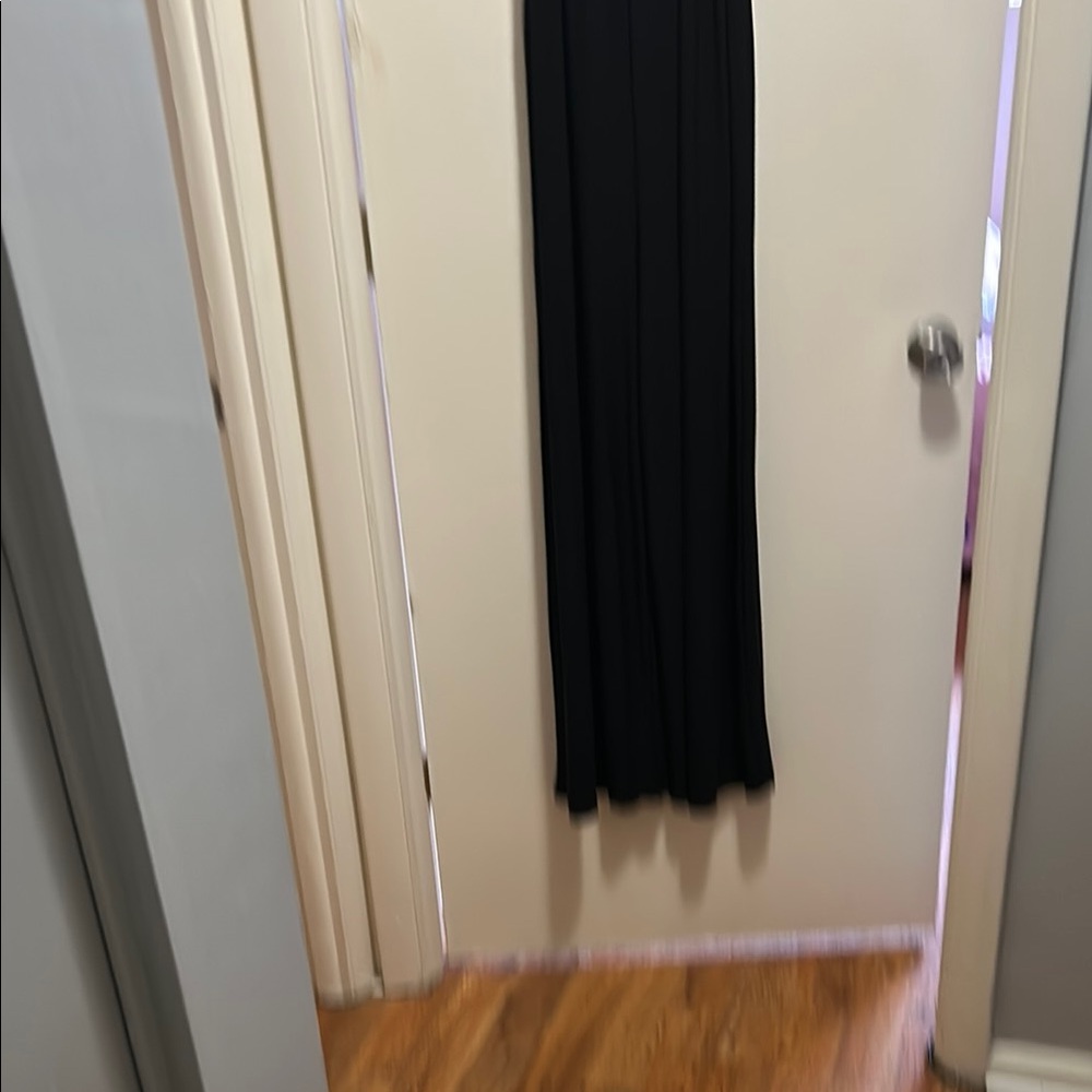 Elegant Black Maxi Dress